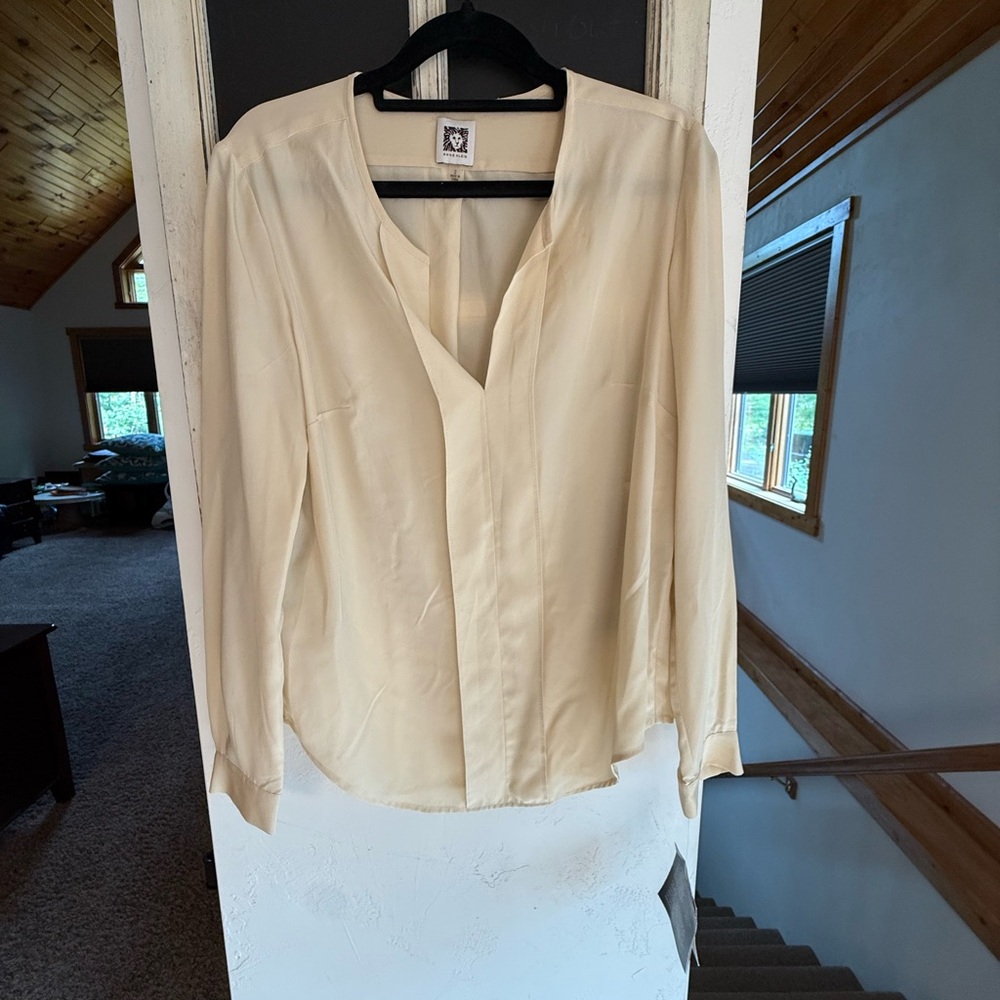 Gorgeous Anne Klein Cream Blouse - Women's Size 2 - Brand New w/Tags